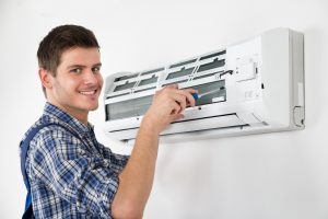 commercial property manager using an air conditioning contractor